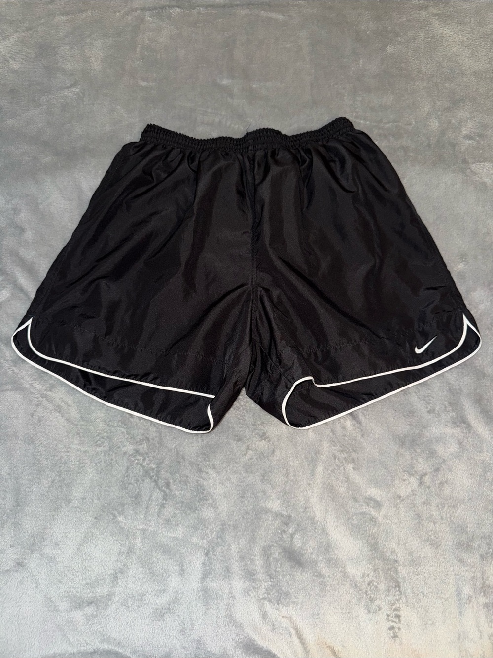 Nike Black Running Athletic Shorts White Trim Women’s Size Extra Large 16/18